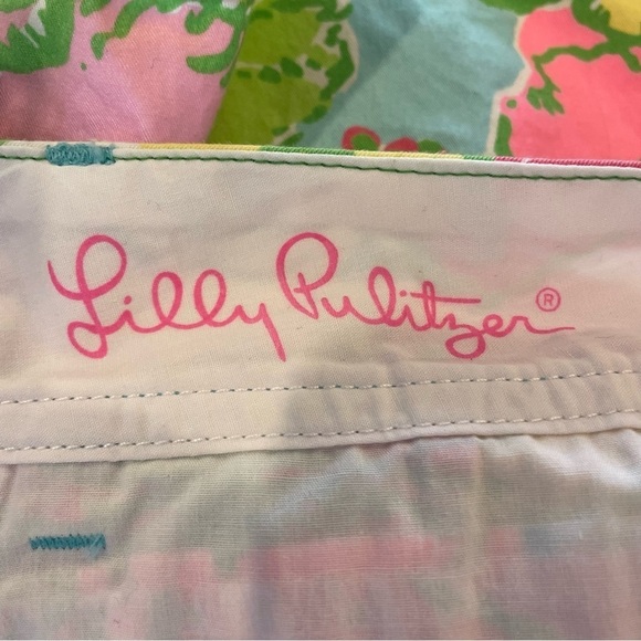 Lilly Pulitzer The Callahan Shorts in Shirley Blue Big Flirt - Picture 4 of 6